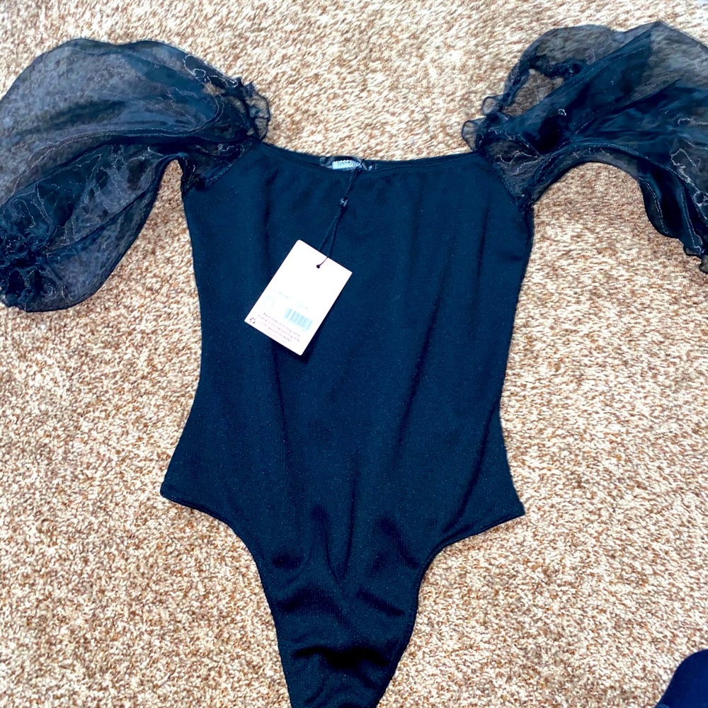 MISSGUIDED BLACK BODY SUIT🖤